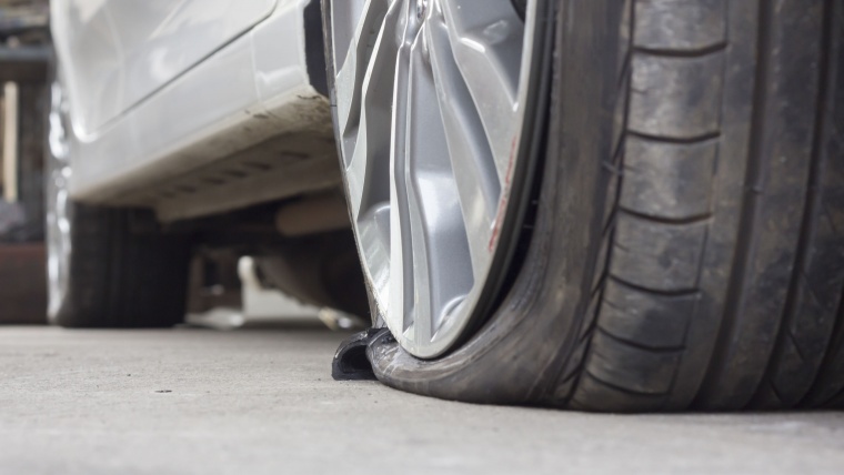 burst tire car repair